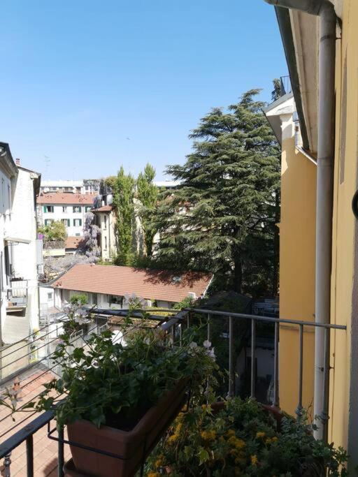 Arco Della Pace Charm Apartment Milan Luaran gambar